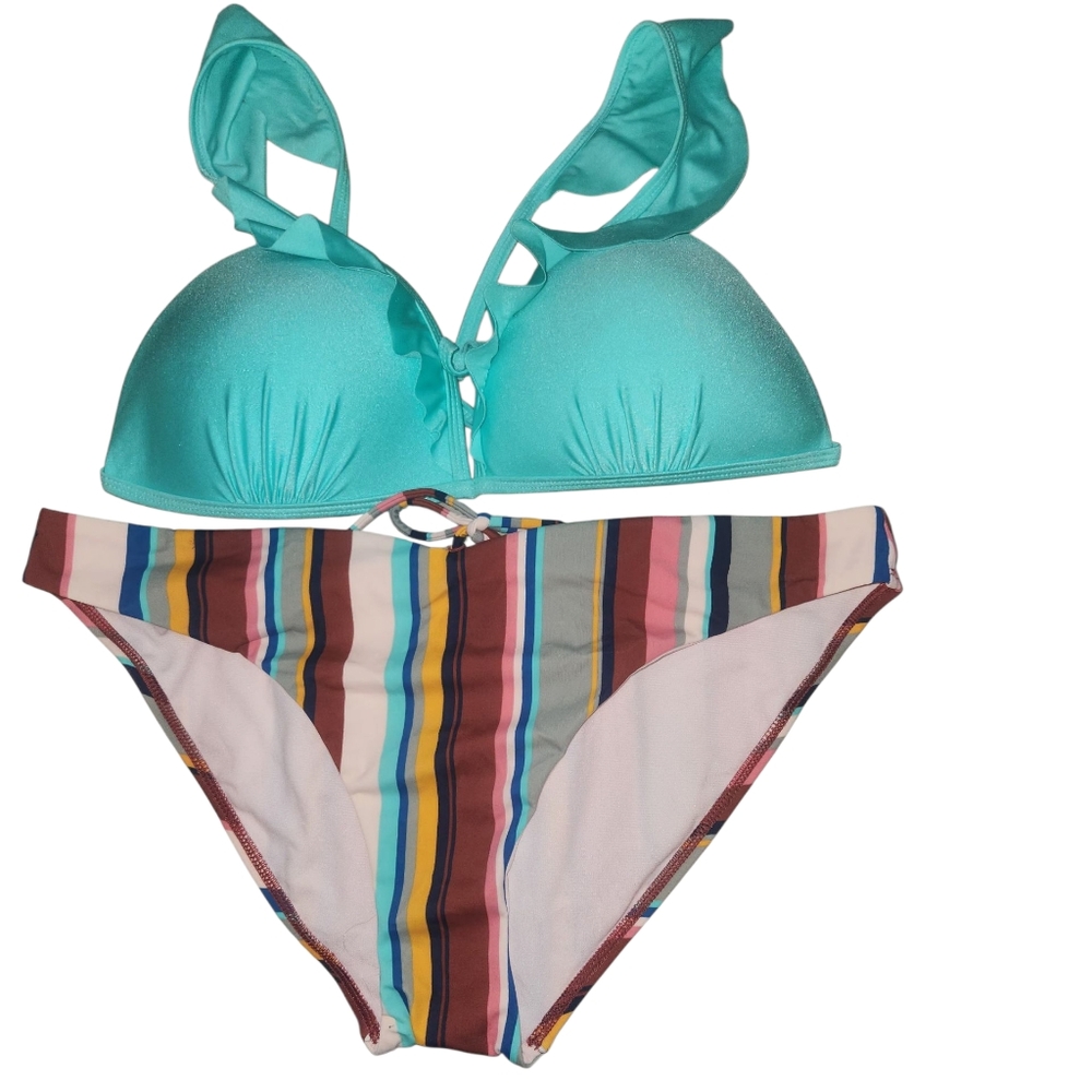 No Boundaries Multicolor Ruffled Bikini